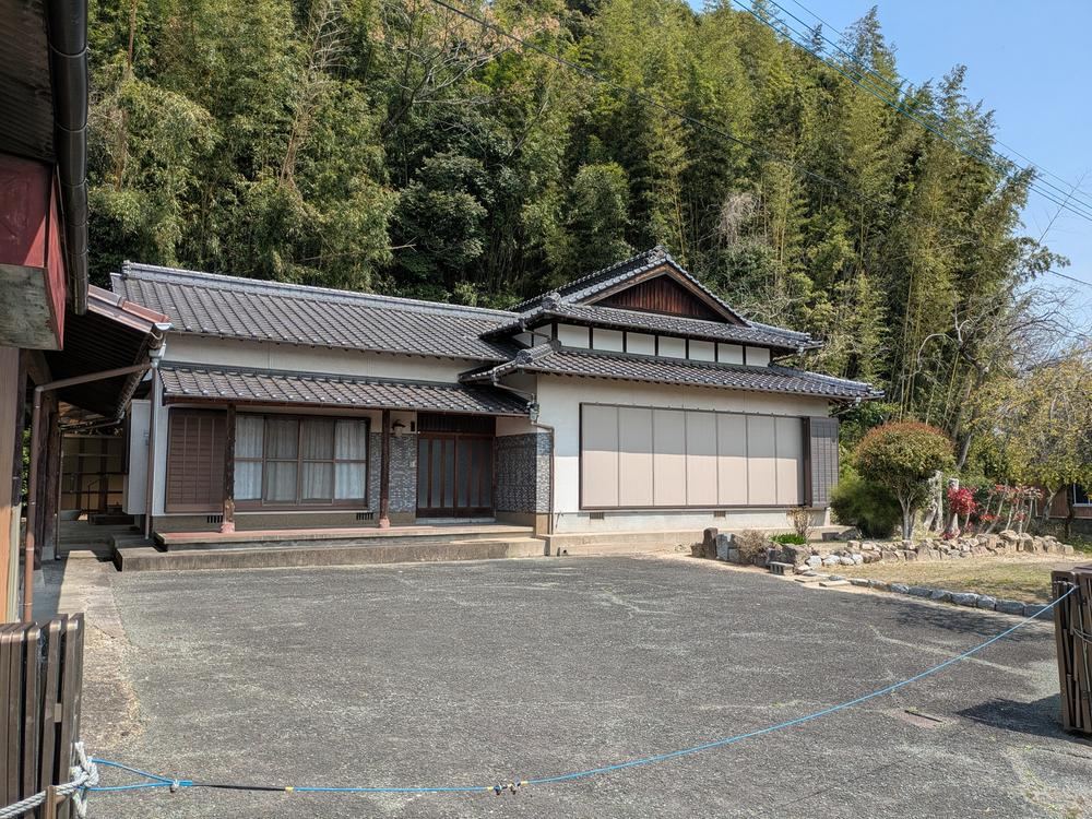 1555 m² land in Onga, Onga District, Fukuoka - Photo 1