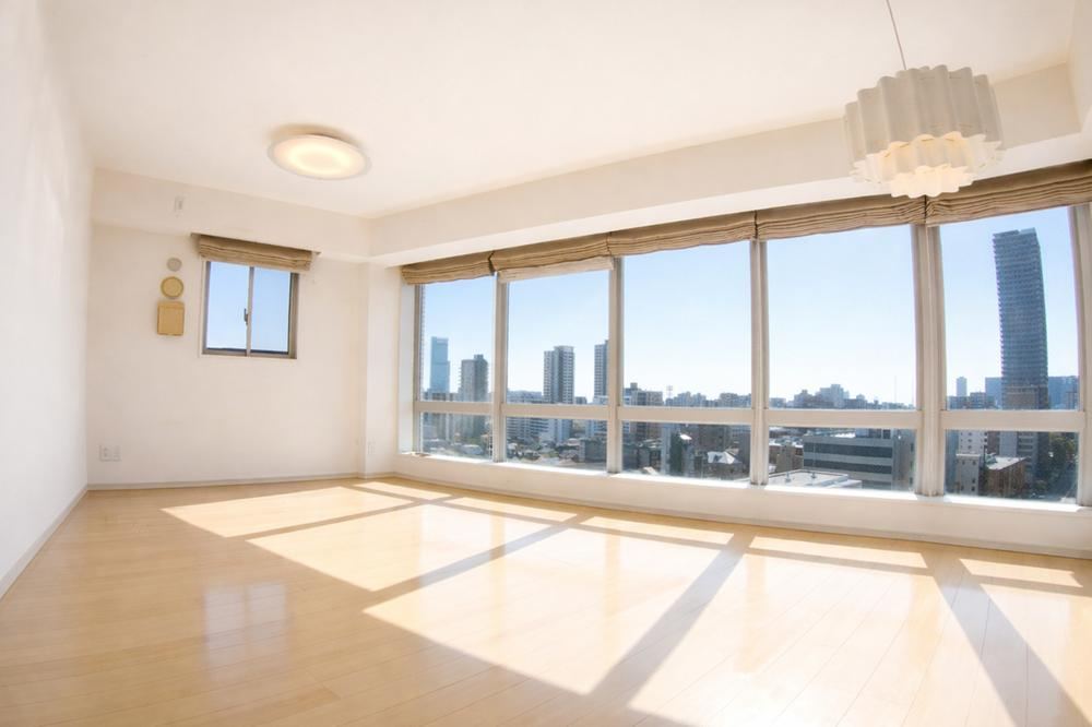 3LDK apartment in Tennoji Ward, Osaka - Photo 1