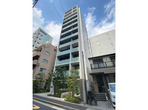 2LDK apartment in Minato Ward, Tokyo - Photo 1