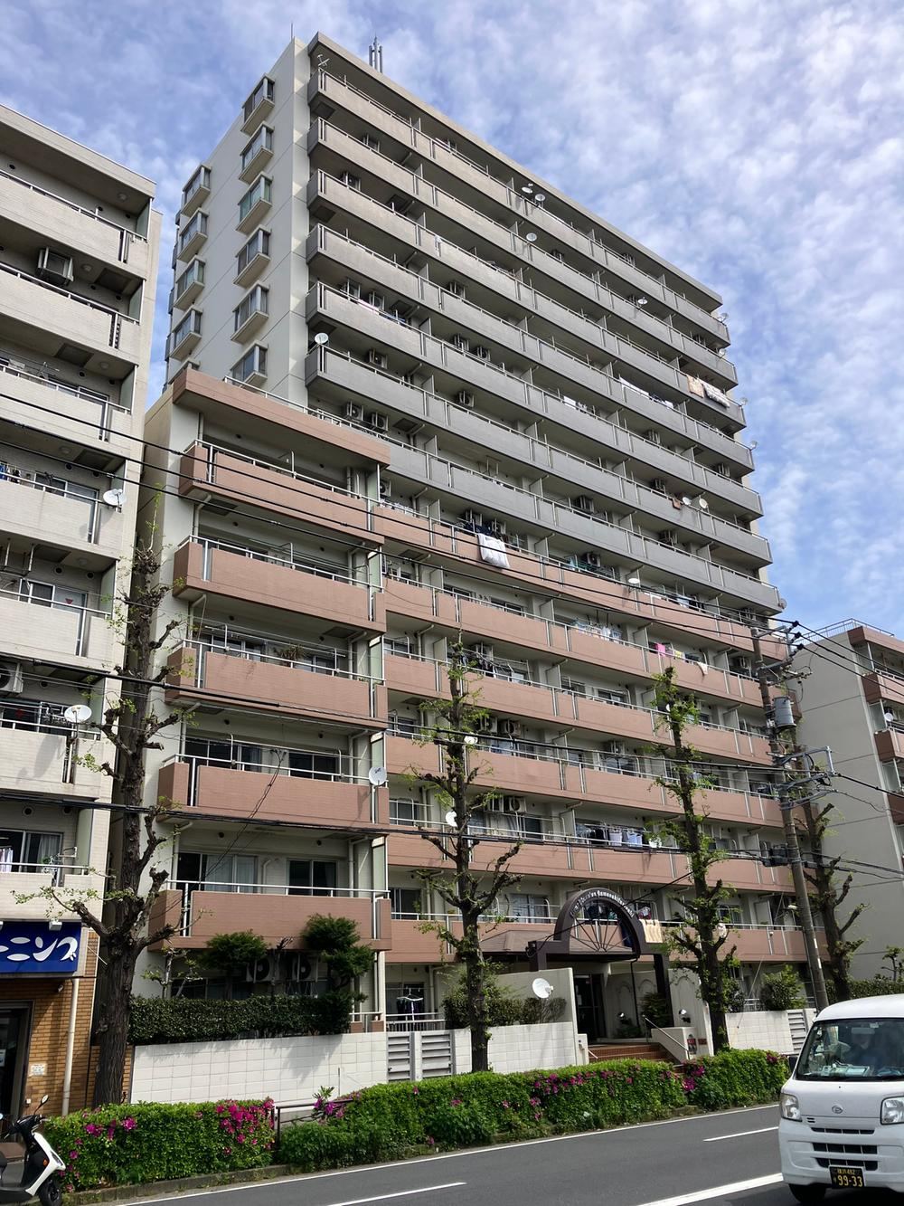 3LDK apartment in Kawasaki Ward, Kawasaki, Kanagawa - Photo 1
