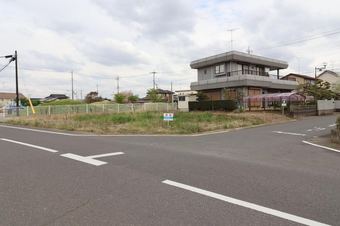 plot of land in Yuki