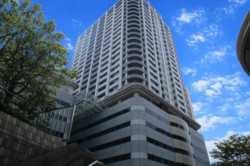 2LDK+S apartment in Minami Ward, Saitama - Photo 1