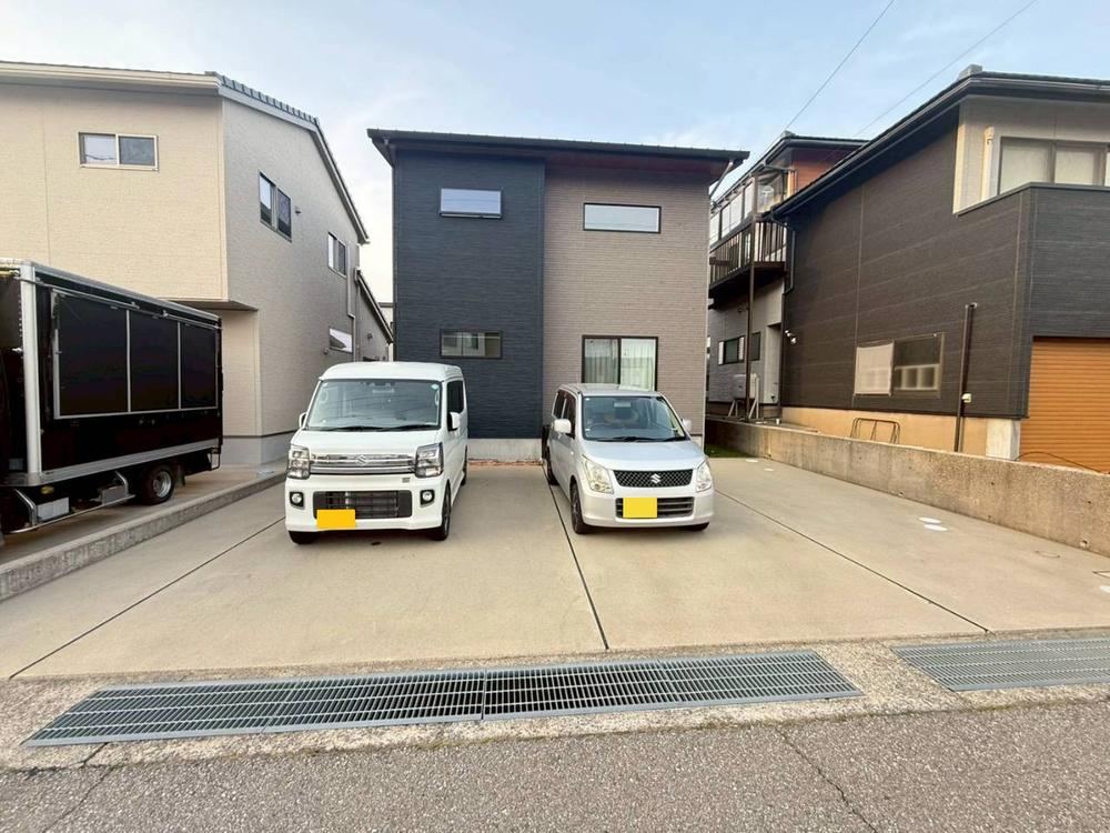 4LDK house in Kanazawa, Ishikawa - Photo 1
