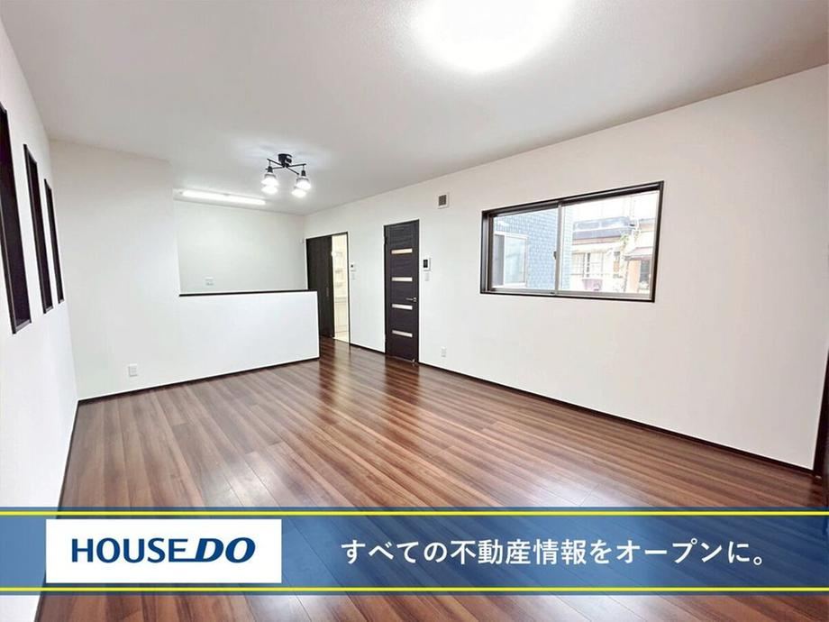 3LDK house in Kokurakita Ward, Kitakyushu, Fukuoka - Photo 1