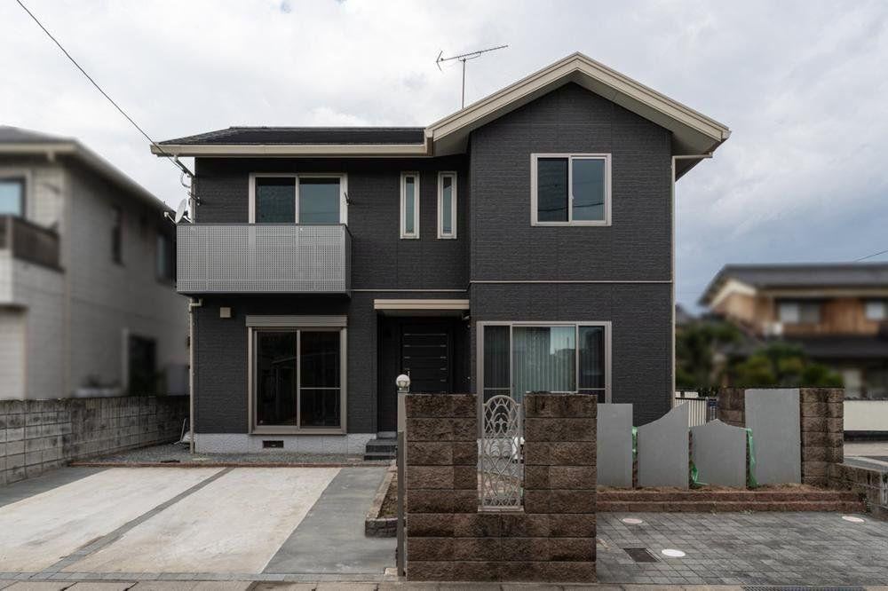 4LDK house in Kurashiki, Okayama - Photo 1