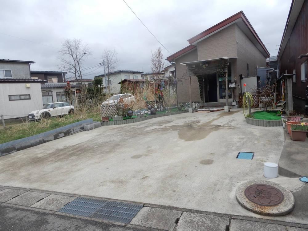 2LDK house in Akita, Akita - Photo 1