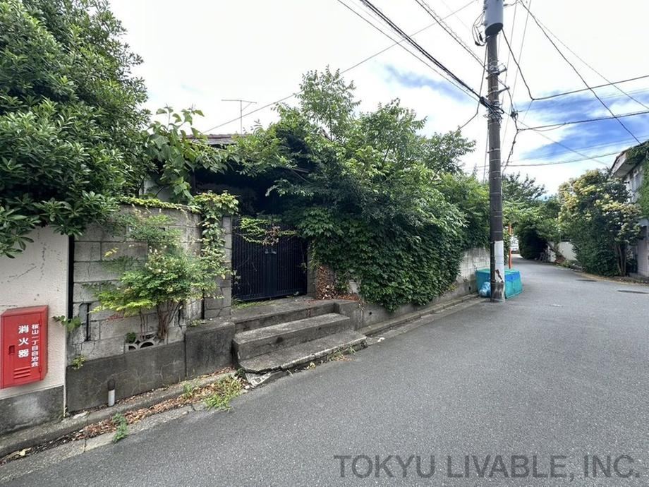 274 m² land in Zushi, Kanagawa - Photo 1