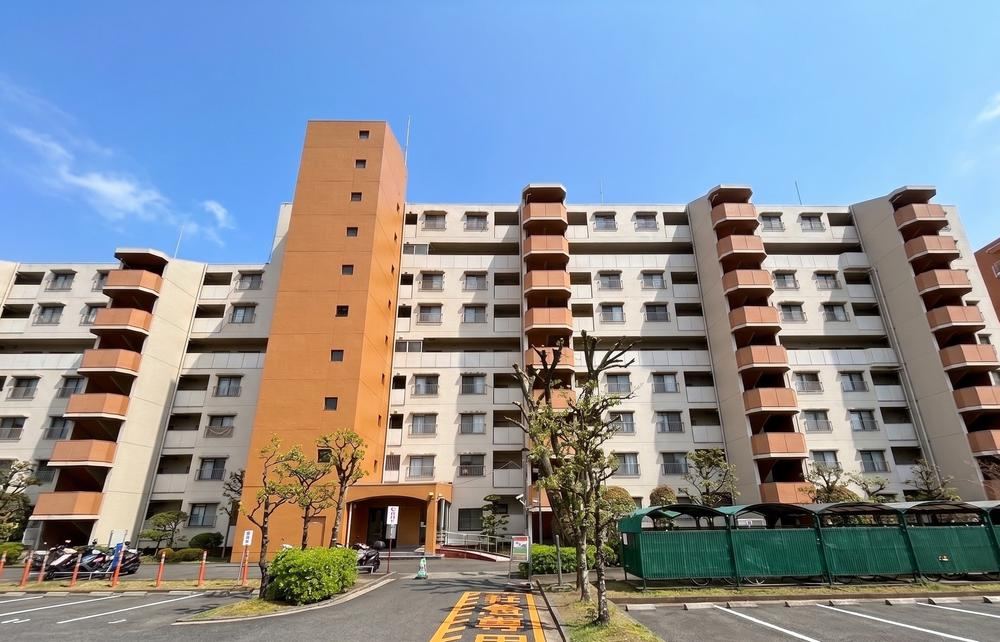 3LDK apartment in Ibaraki, Osaka - Photo 1