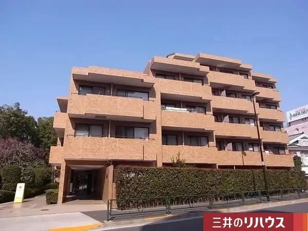 3LDK apartment in Suginami Ward, Tokyo - Photo 1