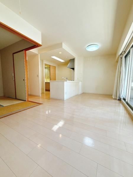3LDK apartment in Ukyo Ward, Kyoto - Photo 1