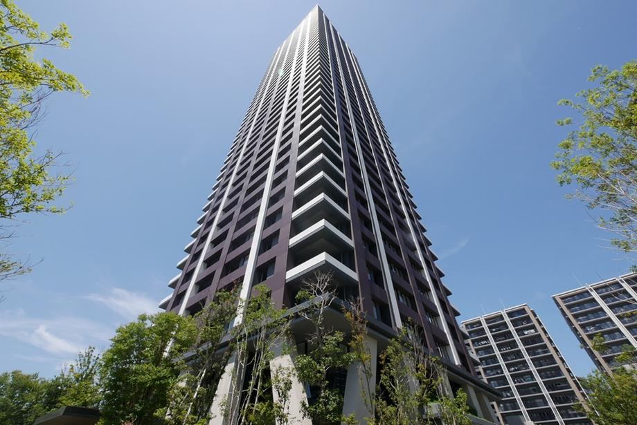 4LDK apartment in Higashi Ward, Fukuoka - Photo 1