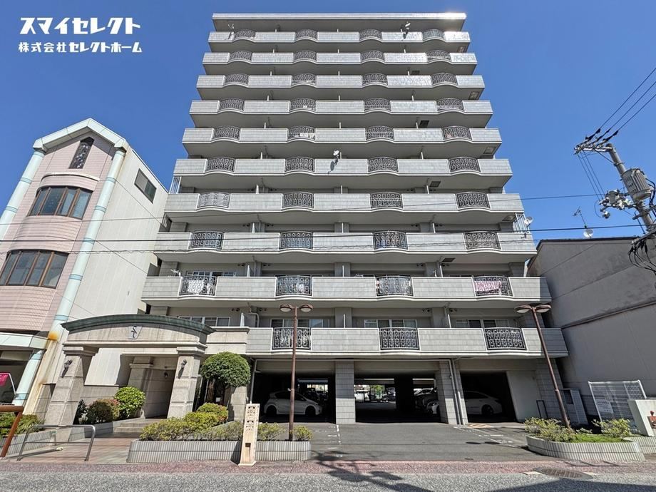 2LDK+S apartment in Fukuyama, Hiroshima - Photo 1