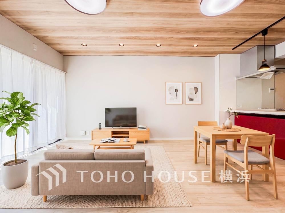 5LDK+S apartment in Naka Ward, Yokohama, Kanagawa - Photo 1