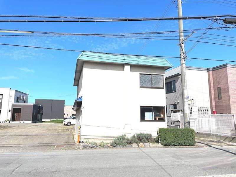 238 m² land in Aomori, Aomori - Photo 1