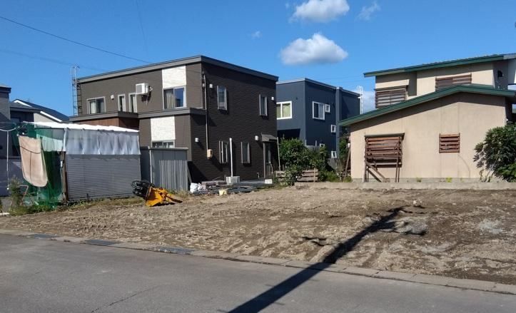 215 m² land in Hirosaki, Aomori - Photo 1