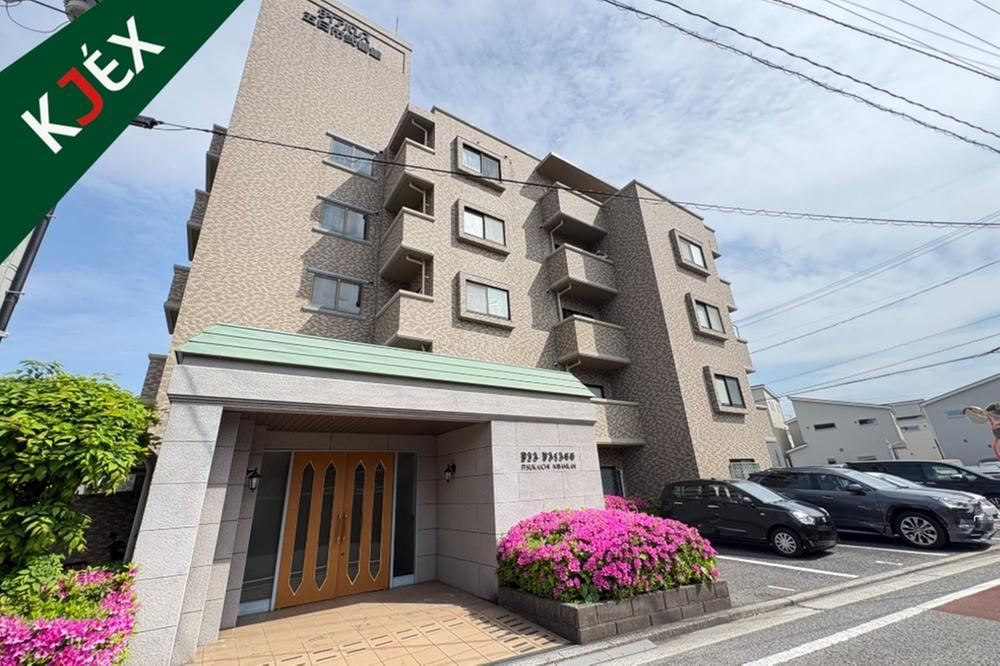3LDK apartment in Saeki Ward, Hiroshima - Photo 1