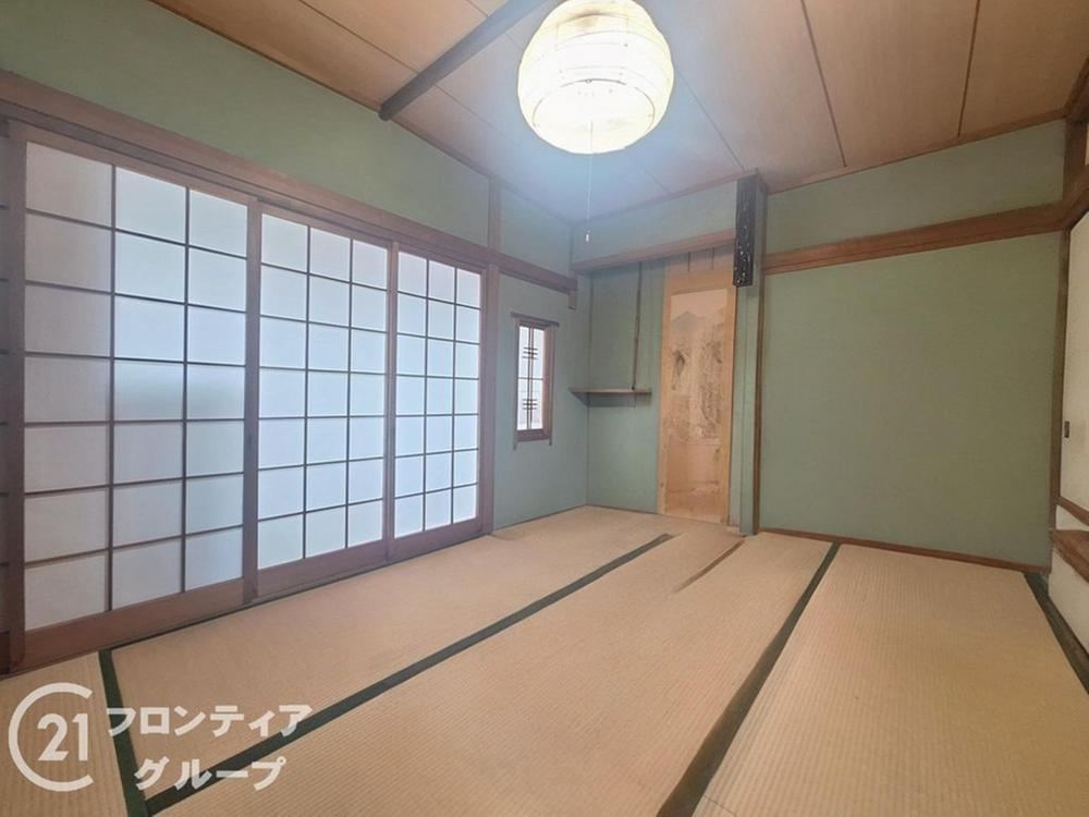 5LDK house in Akashi, Hyogo - Photo 1