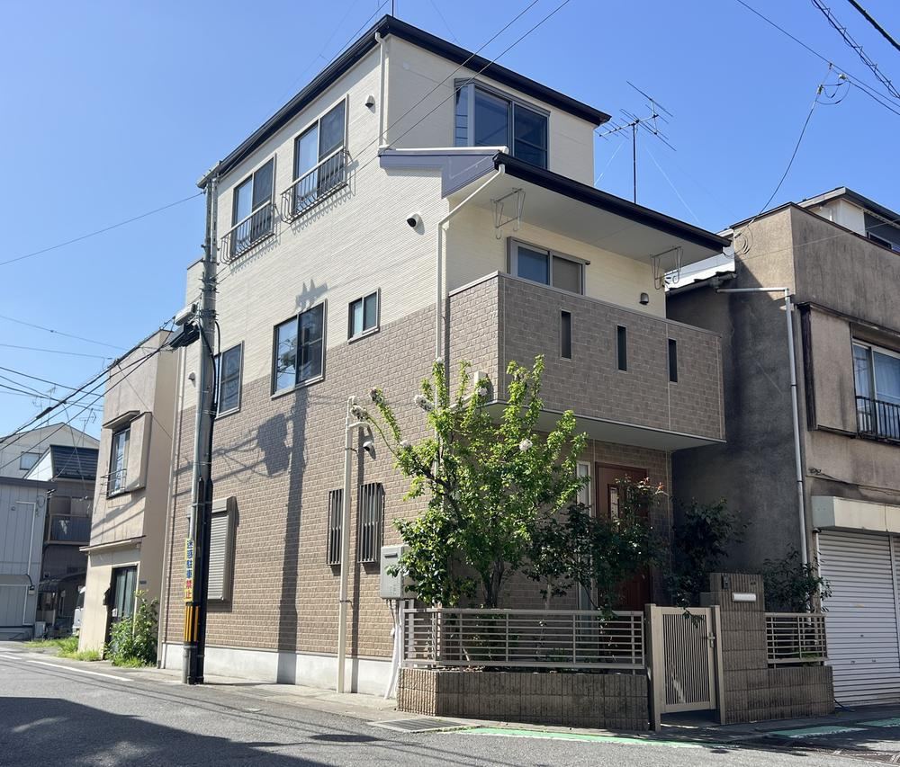 3LDK house in Fujimi, Saitama - Photo 1