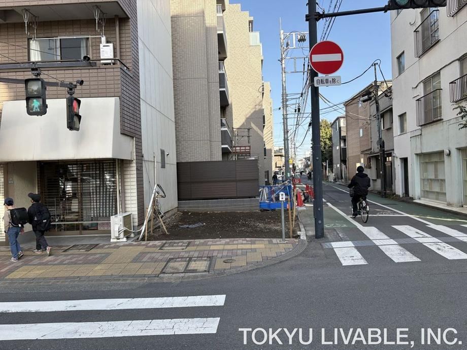 29 m² land in Mitaka, Tokyo - Photo 1