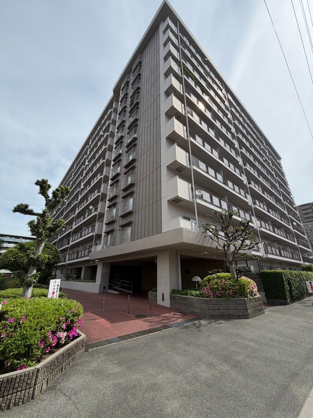 1LDK apartment in Joto Ward, Osaka - Photo 1