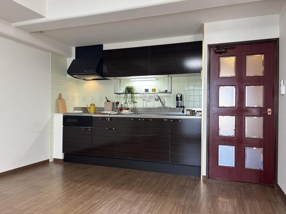 4LDK apartment in Higashi Ward, Niigata - Photo 1