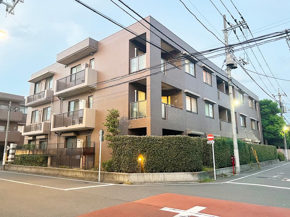 4LDK apartment in Suginami Ward, Tokyo - Photo 1