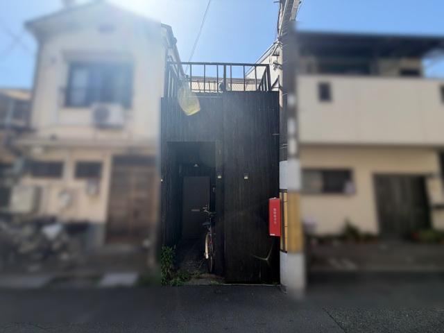 2LDK house in Higashiosaka, Osaka - Photo 1