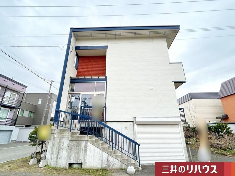3LDK+S house in Ebetsu, Hokkaido - Photo 1