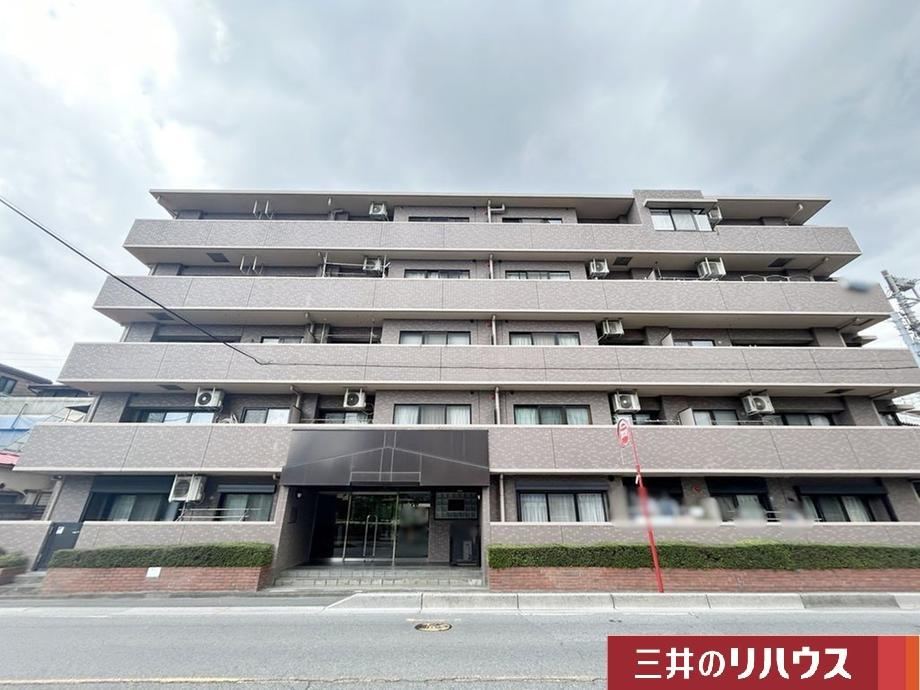 3LDK apartment in Kawaguchi, Saitama - Photo 1