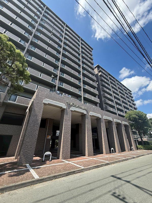 3LDK apartment in Chuo Ward, Kumamoto - Photo 1