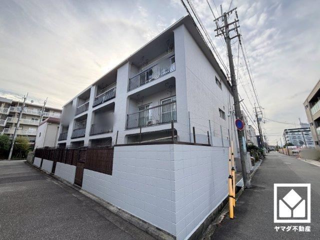 2LDK apartment in Nishinomiya, Hyogo - Photo 1
