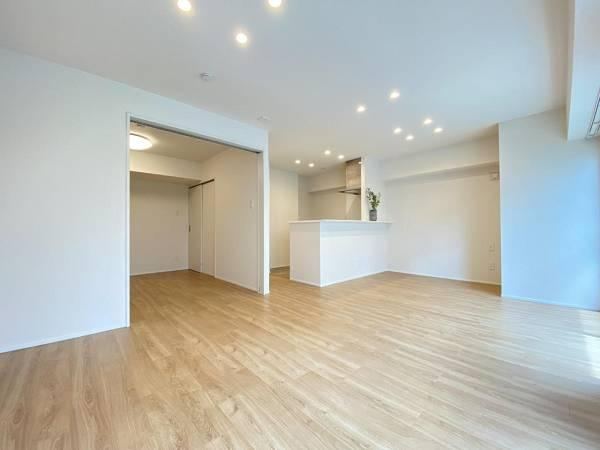 2LDK apartment in Toyohira Ward, Sapporo, Hokkaido - Photo 1