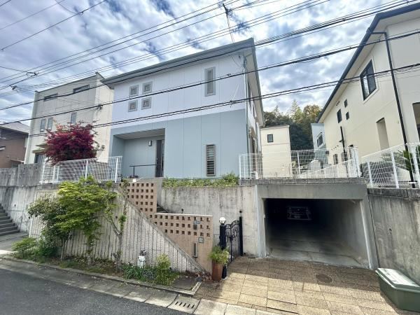 4LDK house in Izumi, Osaka - Photo 1
