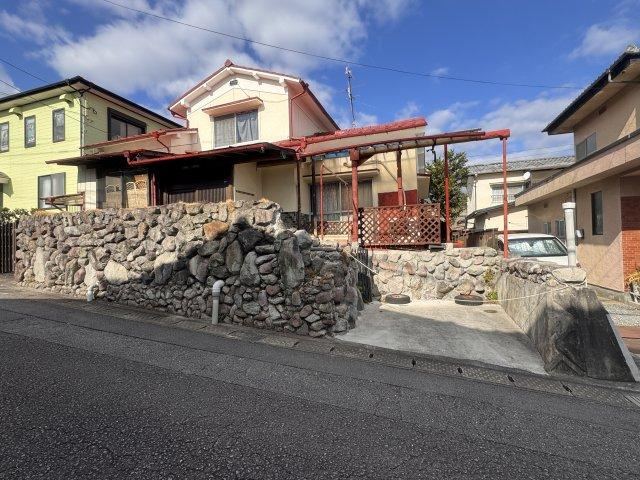 180 m² land in Beppu, Oita - Photo 1