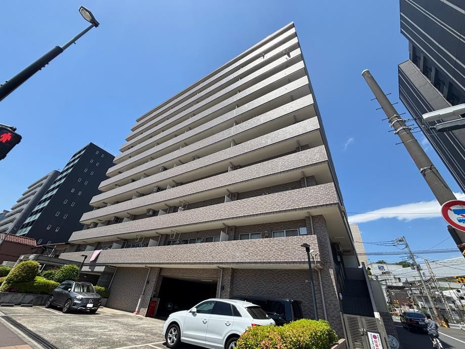 2LDK apartment in Kanagawa Ward, Yokohama, Kanagawa - Photo 1