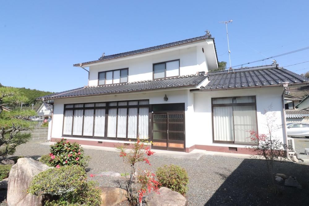 5DK house in Fuchu, Hiroshima - Photo 1
