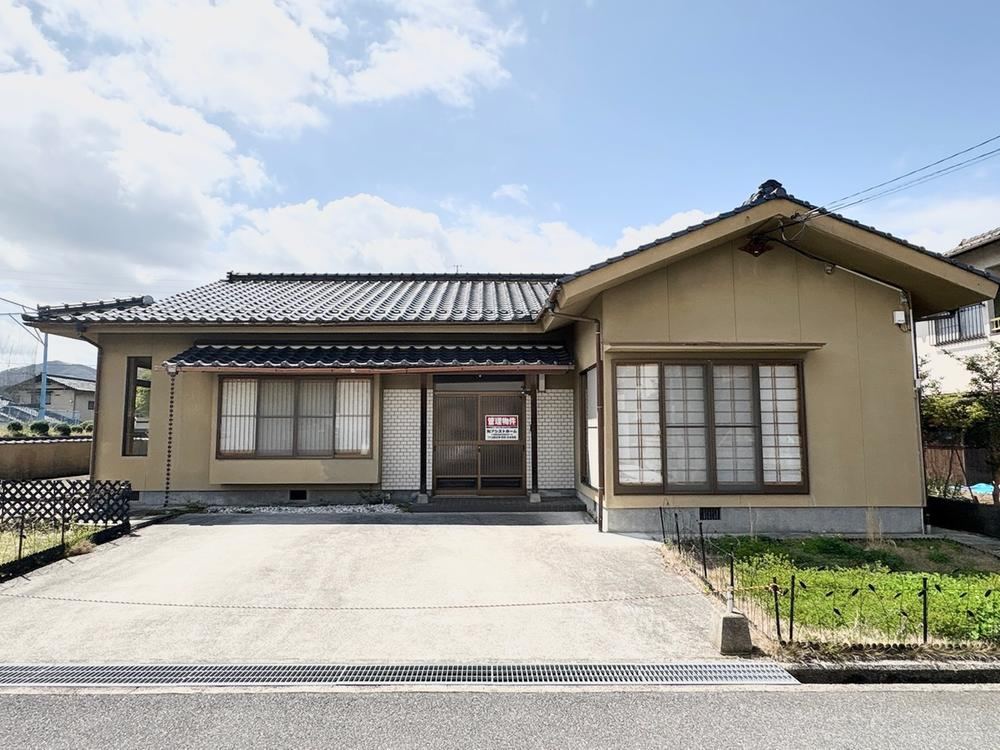 3DK house in Saeki Ward, Hiroshima - Photo 1