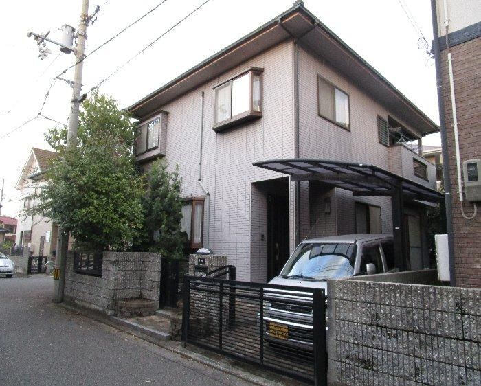 5LDK+S house in Matsuyama, Ehime - Photo 1