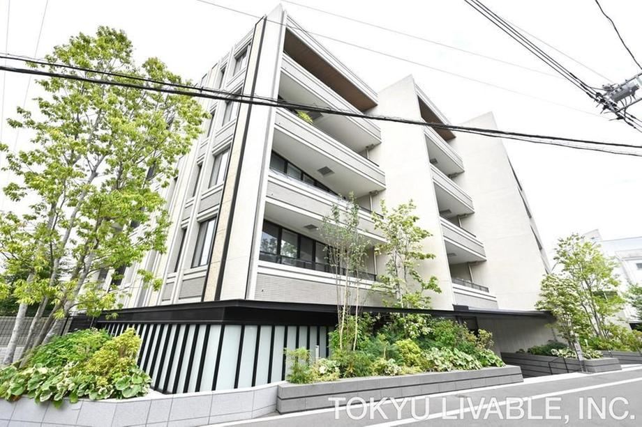 1LDK apartment in Setagaya Ward, Tokyo - Photo 1