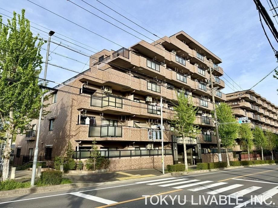 4LDK apartment in Tempaku Ward, Nagoya, Aichi - Photo 1