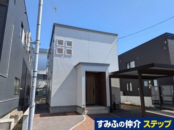 4LDK house in Shiroishi Ward, Sapporo, Hokkaido - Photo 1