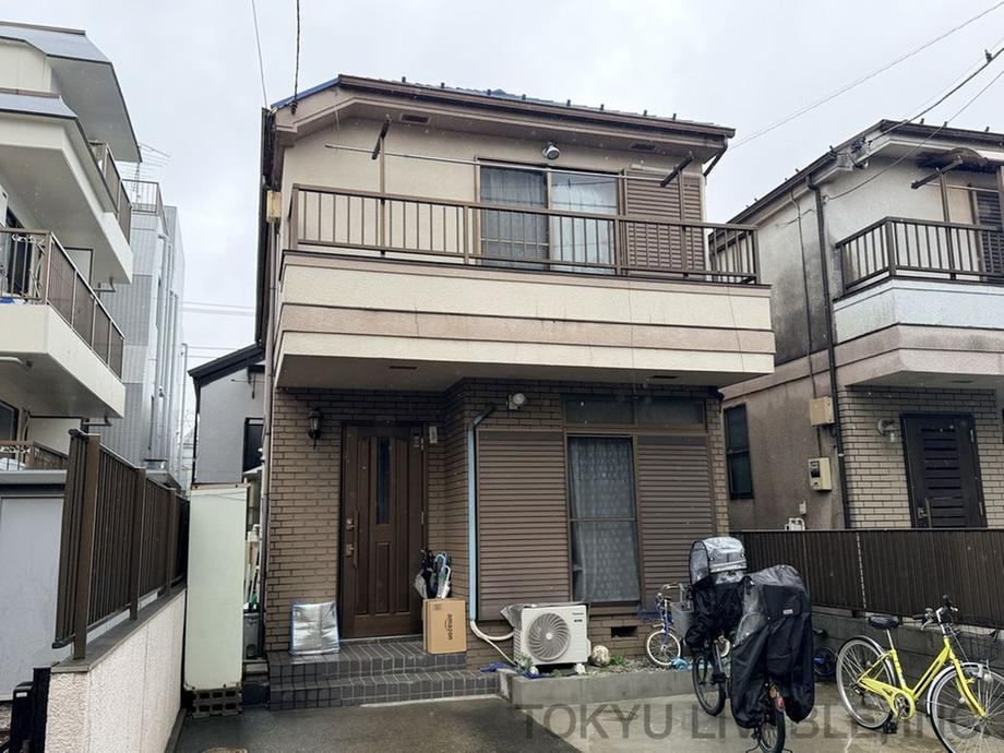 4DK house in Mitaka, Tokyo - Photo 1