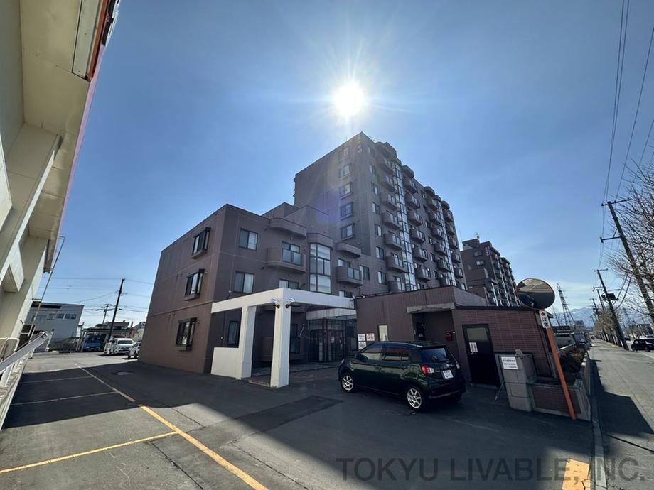3LDK apartment in Kita Ward, Sapporo, Hokkaido - Photo 1