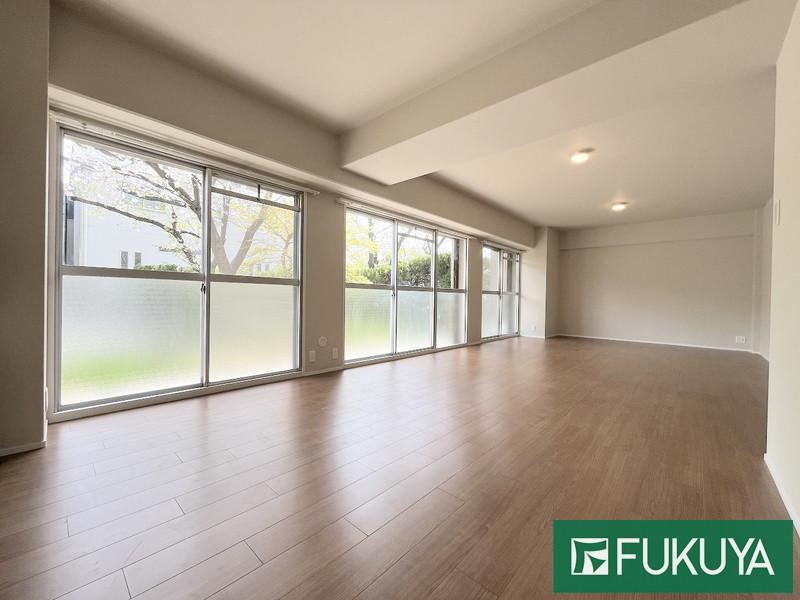 3LDK apartment in Mino, Osaka - Photo 1