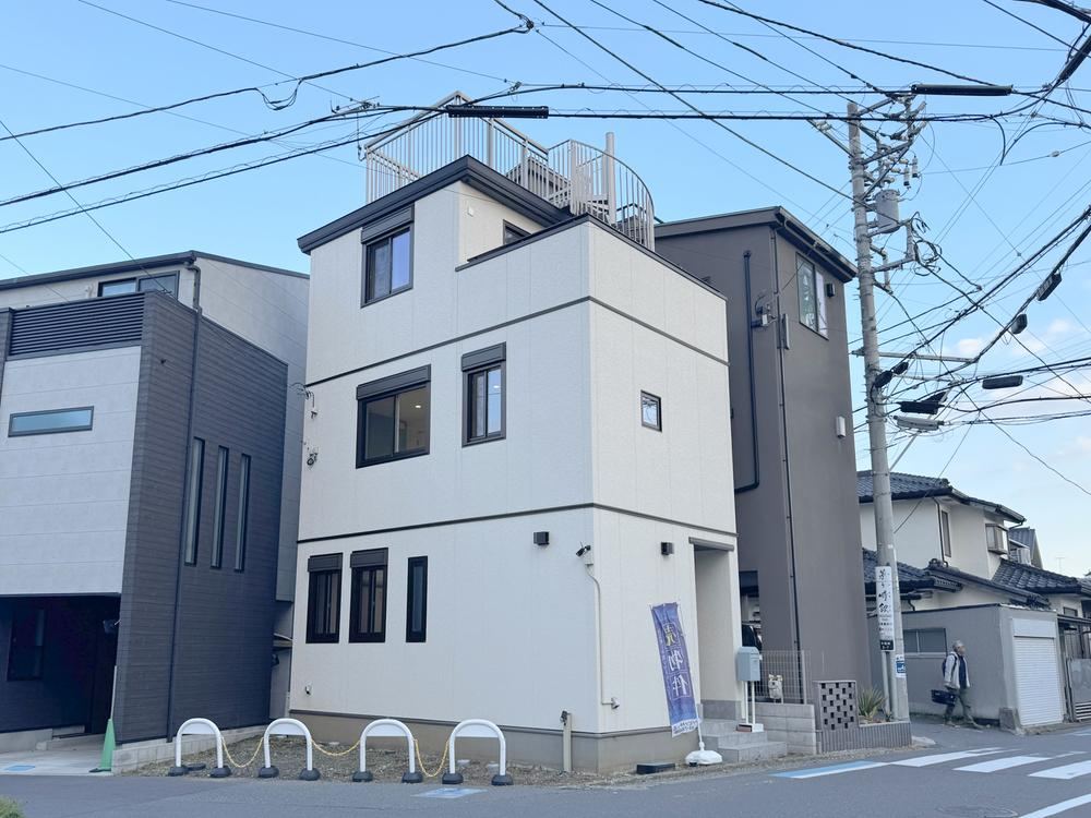 2LDK+S house in Chigasaki, Kanagawa - Photo 1
