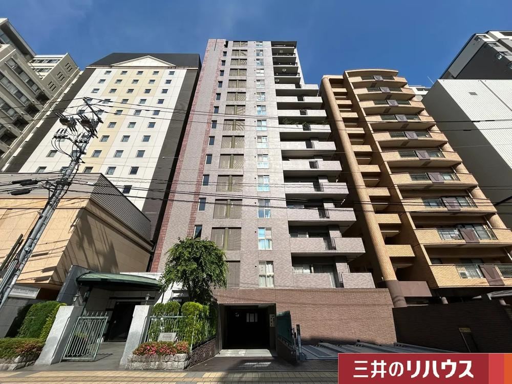 3LDK apartment in Naka Ward, Hiroshima - Photo 1