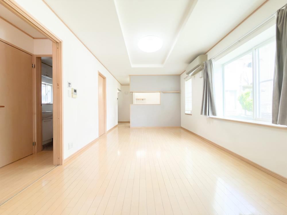 4LDK house in Akishima, Tokyo - Photo 1
