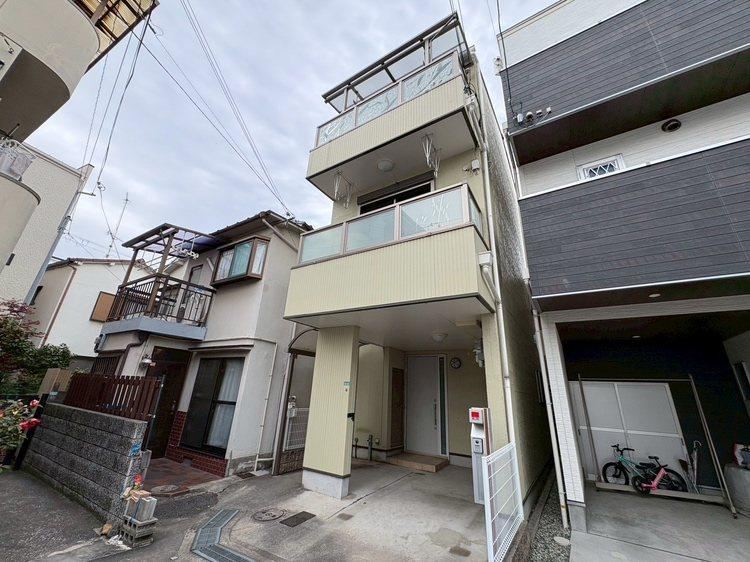 2LDK+S house in Toyonaka, Osaka - Photo 1