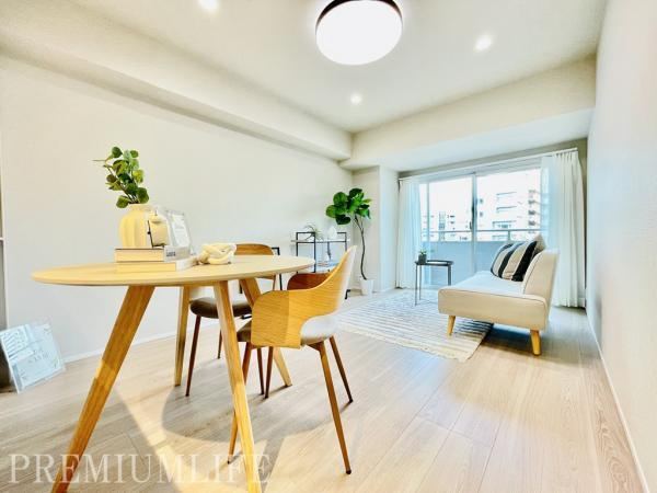 2LDK apartment in Chuo Ward, Tokyo - Photo 1