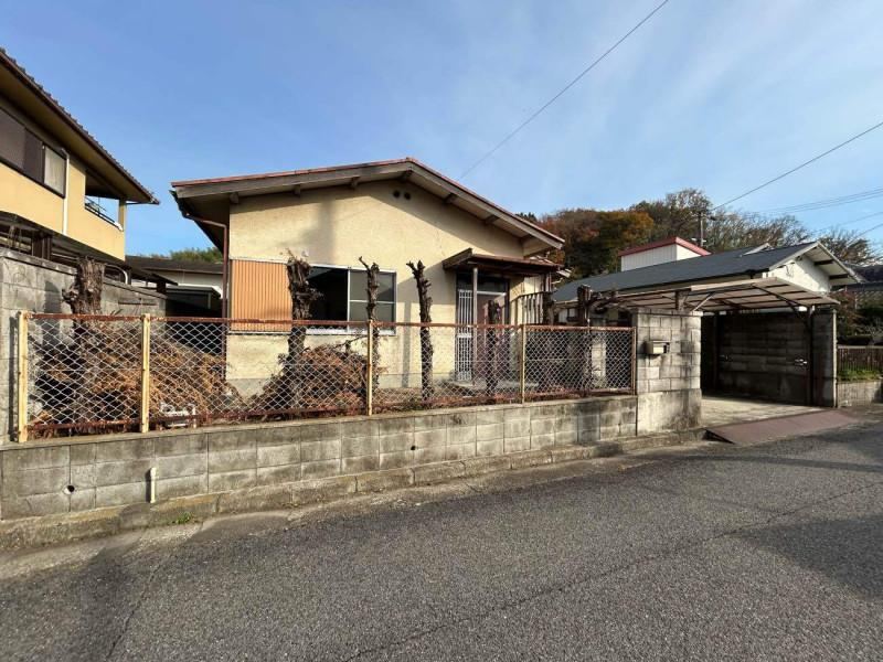 3DK house in Takamatsu, Kagawa - Photo 1
